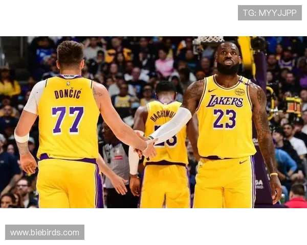 湖人和太阳防守风格迥异湖人防守简单直接缺乏深度分析