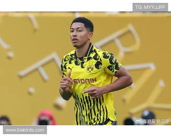 曼联密切关注小贝林厄姆动态有意明年一月租借他